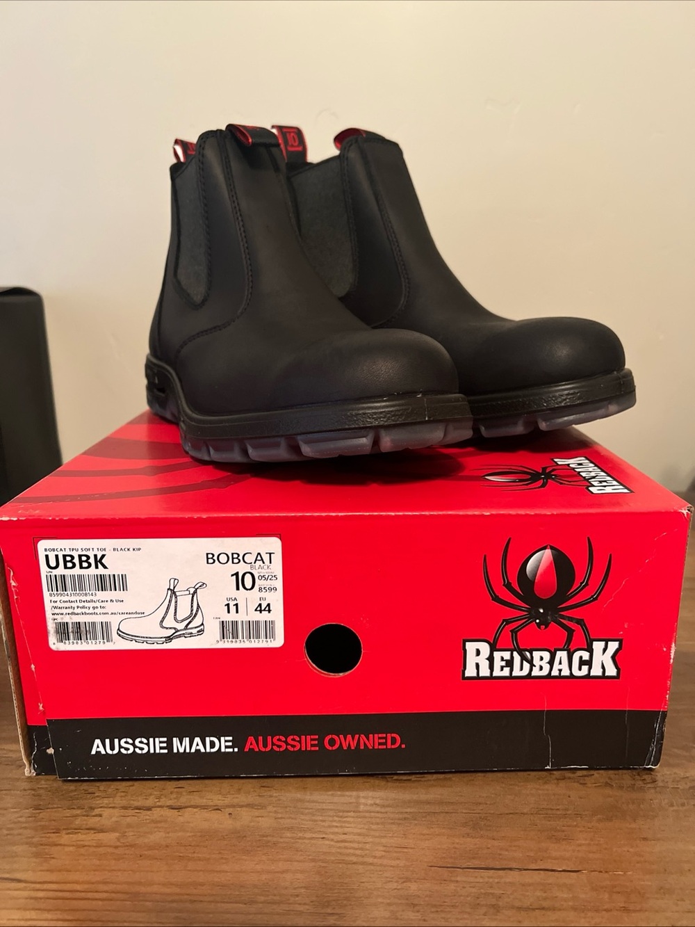 Redback Bobcat Black Soft Tor Slip-On Work Boots - Men